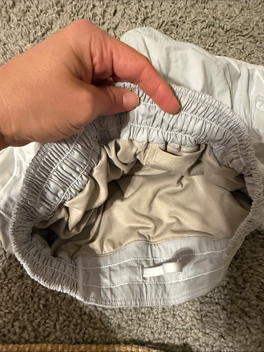 Lululemon Light Gray Women’s Shorts - Picture 3 of 6